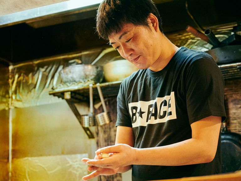 “手軽に寿司をつまみたい”という要望に応えてくれる料理人