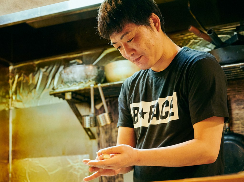 “手軽に寿司をつまみたい”という要望に応えてくれる料理人