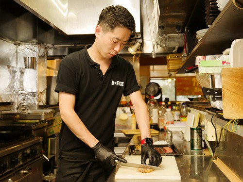 おいしい肉を絶妙な焼き加減で