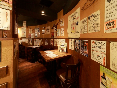 親しい友人とのサシ飲みやデートにもオススメ