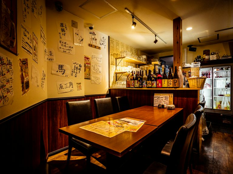 女子会にも使いたい、オシャレな肉バル