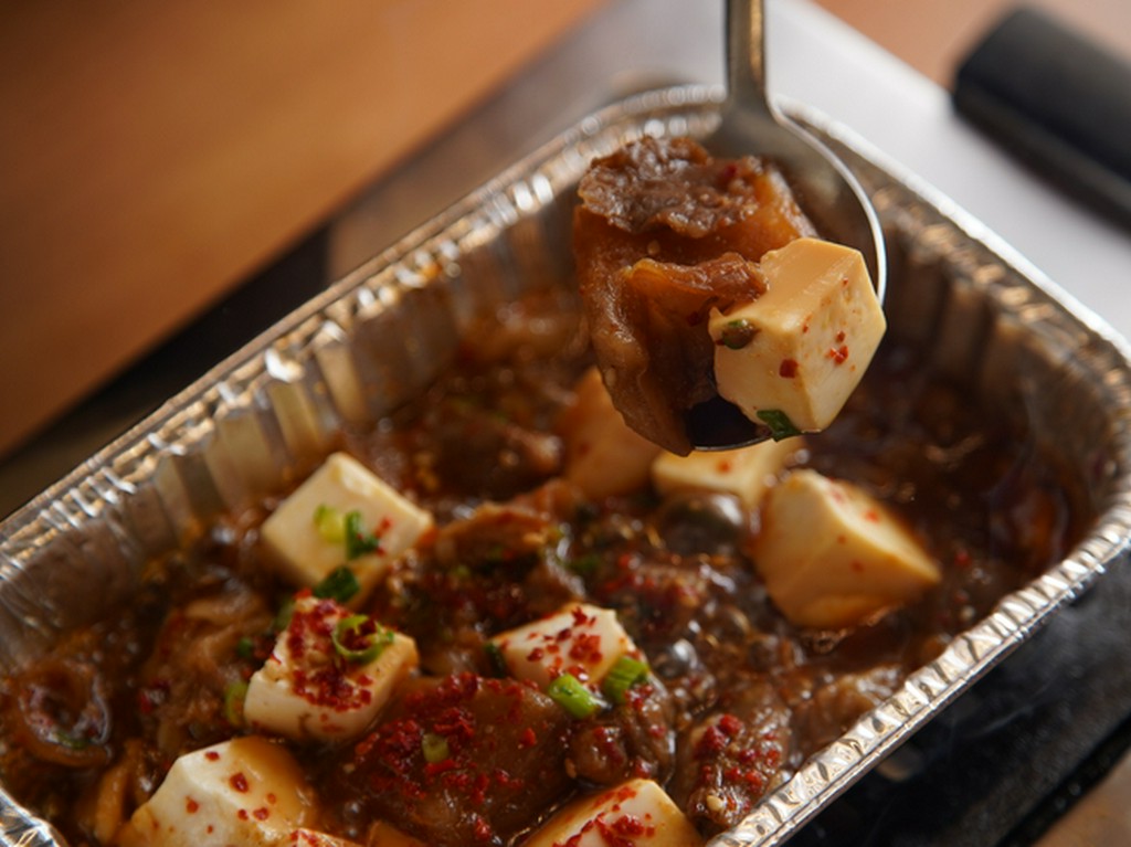 (新)牛すじと豆腐の煮込み