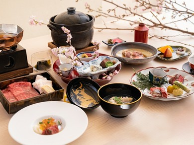 季節ごとにおすすめの「旬」の食材を用い、当店自慢の和牛料理コース