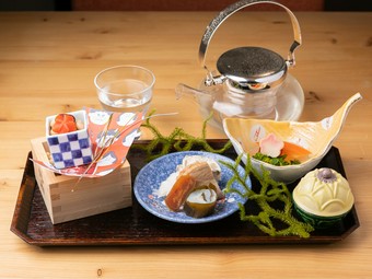 虹彩 5,000円コースより 前菜盛り合わせ