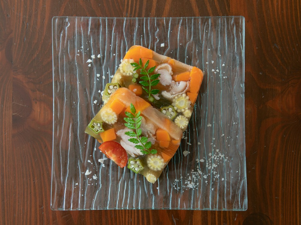 京丹後地鶏と野菜のテリーヌ