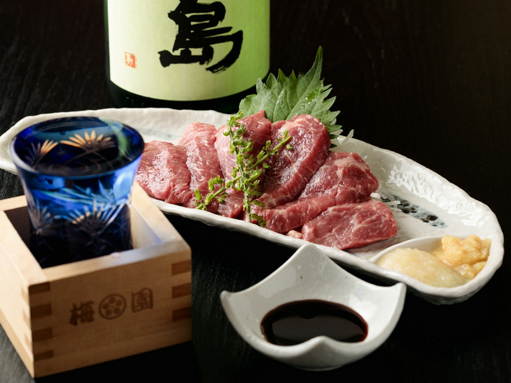 霜降り馬刺し
