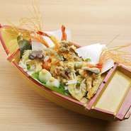 旬の魚介と野菜の天ぷら