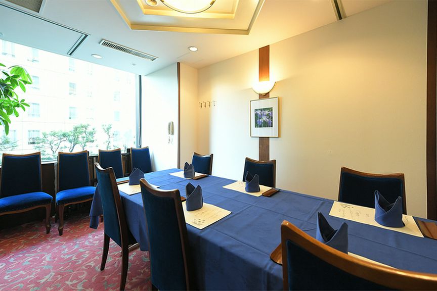 記念日や長寿のお祝いなど、ハレの日にふさわしい上質な空間