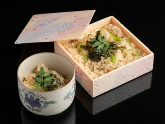 鯛の旨さがしみじみ味わえる『鯛めし』