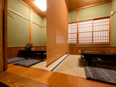 こだわりの料理を囲んで盛り上がる歓送迎会