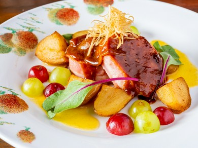 オシャレな料理たちを気軽に楽しめるバル