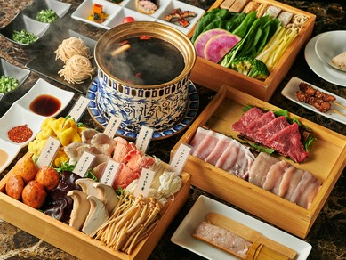 「ランチ・ディナー」宝茸黒湯コース