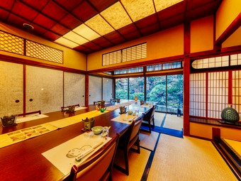 接待などの会食に、最上級のおもてなしができる日本料理店