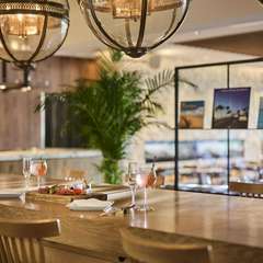 大人のためのカジュアルダイニング