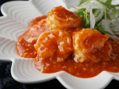 プリップリの食感がたまらない『海老のチリソース』