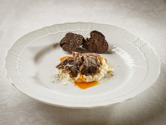 特別な日を美味と共に祝福。シェフのスペシャリテが詰まった『シェフにおまかせコース』