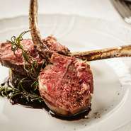 肉本来の持ち味を活かし、趣向を凝らしたスタイルで登場『ある日の肉料理～仔羊のグリル』