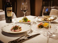 ・前菜盛り合わせ
・季節の一皿
・お魚料理
・本日のパスタ
・お肉料理
・本日のドルチェ
・カフェ　etc