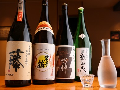 秀逸なセレクトで楽しませてくれる日本酒
