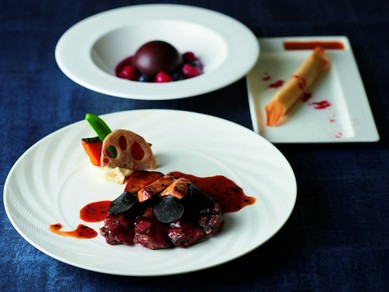 ゆったりとした落ち着きのある空間でランチはいかがでしょうか