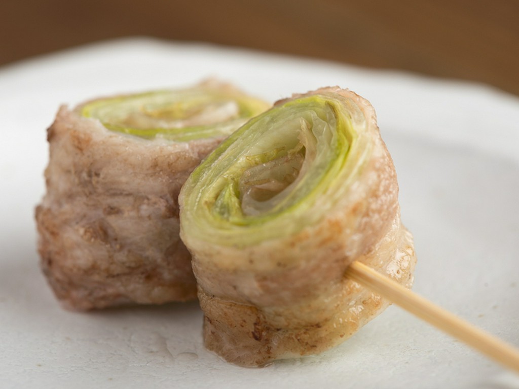 人気1位　レタスの豚巻き