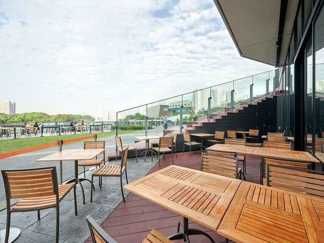 テラス席がある