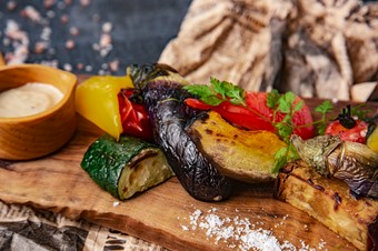 石窯グリル　季節野菜のバリエ