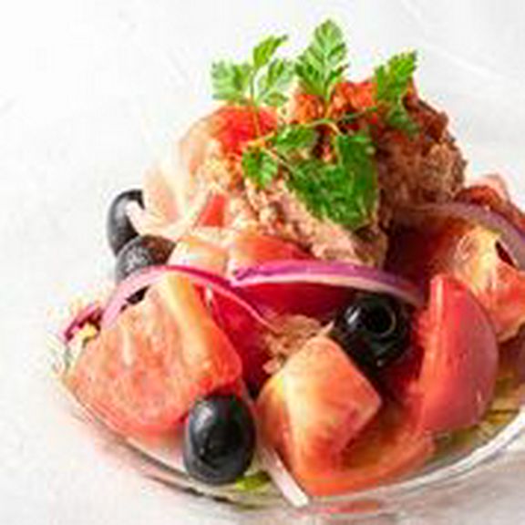 スペイン・ムルシア地方の伝統的なサラダ『ムルシア風サラダ』