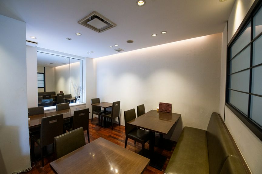 デートにもお使いいただける落ち着きのある空間