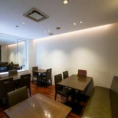 デートにもお使いいただける落ち着きのある空間