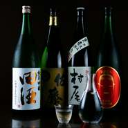 全国各地から選び抜かれた日本酒は、料理とあわせて堪能できます。種類豊富な味わいを楽しむことができそうです。