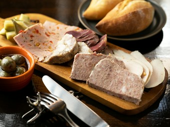 自家製ハムテリーヌ盛り合わせ