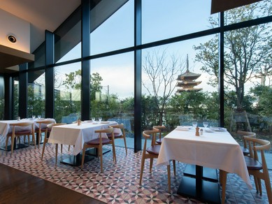 穏やかな時間の流れを感じながら開く女子会