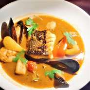 真鯛のサルスエラ(スペイン版ブイヤベース)