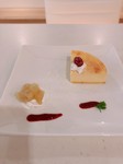 京都チーズケーキ専門店「ソラアオ」さんとのコラボ商品！上品で濃厚なチーズと大吟醸の微やかな香りが口の中でとろけます。