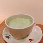 抹茶ラテ（HOT／ICE）