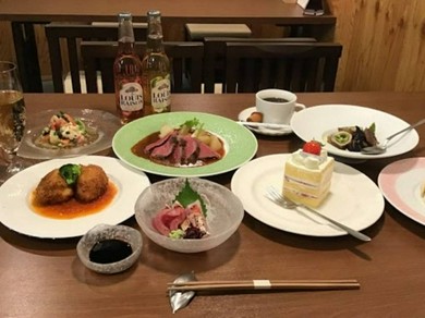 茶屋町 中崎町の雰囲気が良くて居心地のいいお店でデート 居酒屋 デートにおすすめのお店 ヒトサラ 茶屋町 中崎町の雰囲気が良くて居心地のいいお店でデート 居酒屋 デートにおすすめのお店 ヒトサラ