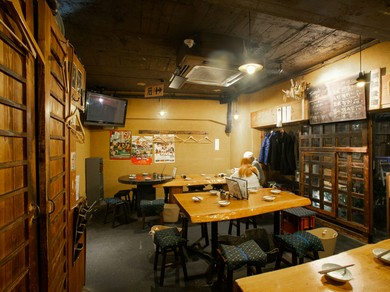 表参道 原宿 青山の落ち着いた雰囲気の居心地のいいお店 ヒトサラ