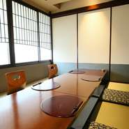 個室は４部屋ご用意しており、全て掘りごたつです。