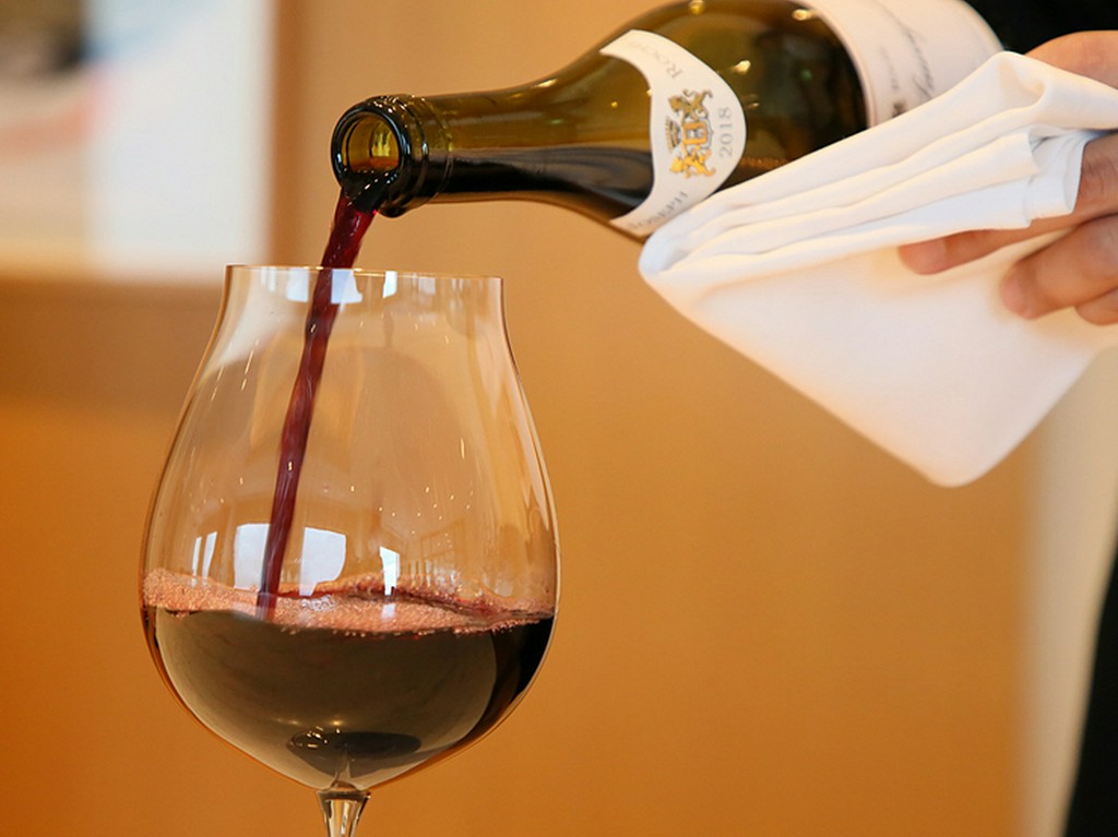 ソムリエが常駐。料理に合うワインなどを尋ねてみてはいかが？