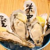 道内はもちろん日本各地から“旬の牡蠣”を仕入れ、もちろん生で味わう『牡蠣3種食べくらべ』