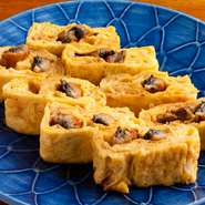 うなぎを玉子で巻いちゃいました！当店人気メニューです