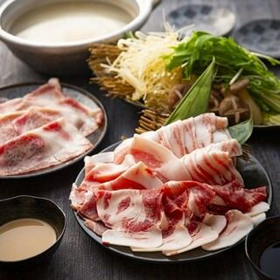 しゃぶ しゃぶ 豚々 心斎橋店 東心斎橋 心斎橋筋 しゃぶしゃぶ すき焼き のグルメ情報 ヒトサラ しゃぶ しゃぶ 豚々 心斎橋店 東心斎橋 心斎橋筋 しゃぶしゃぶ すき焼き のグルメ情報 ヒトサラ