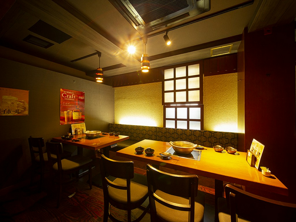 落ちついた雰囲気の店内