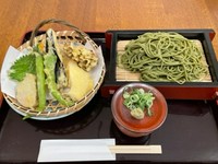 京都契約農家からの無農薬、農薬不使用野菜７～8種。