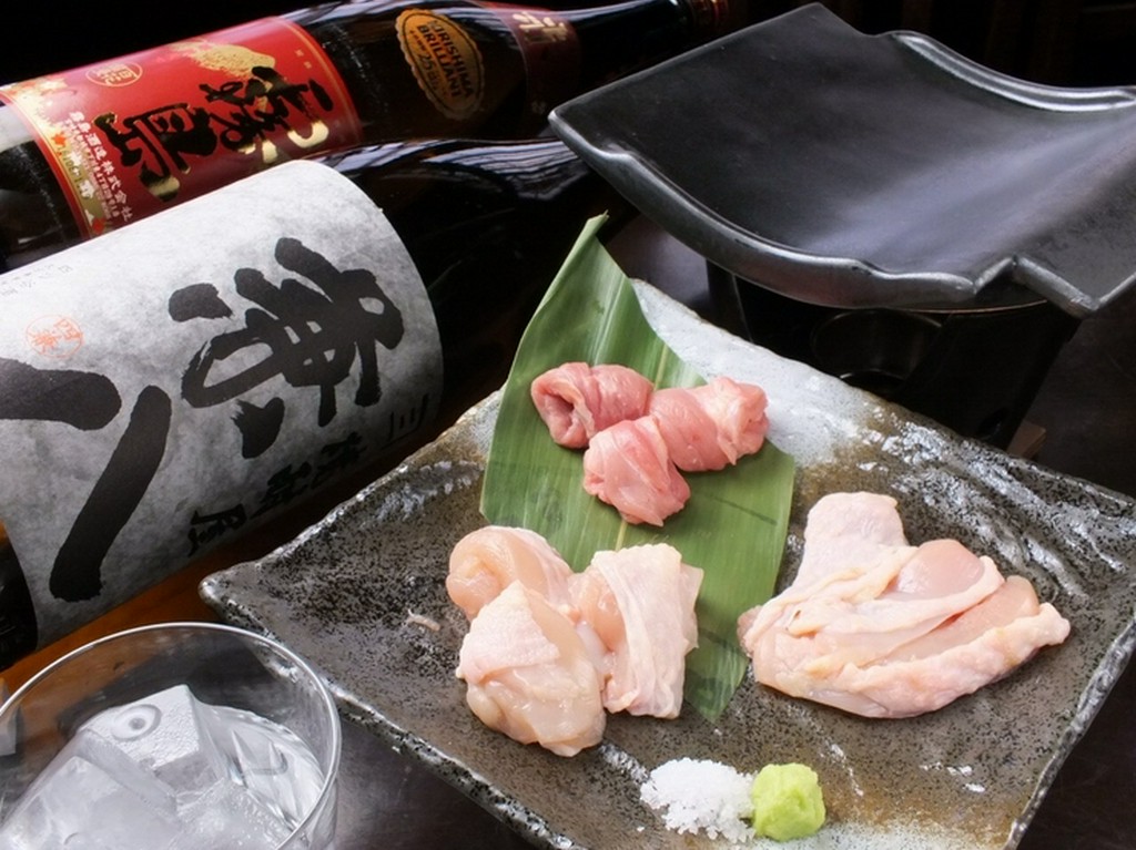 自分で仕上げる！柔らかくジューシーな『大和肉鶏　瓦焼き』