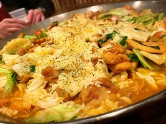 チーズダッカルビ