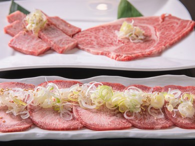 沖縄県産黒毛和牛をお手頃価格で楽しめる『特上肉』