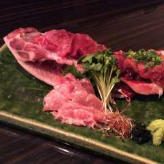 名物 本まぐろかま刺身