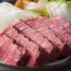 【三田屋】の看板メニューである「ステーキ」